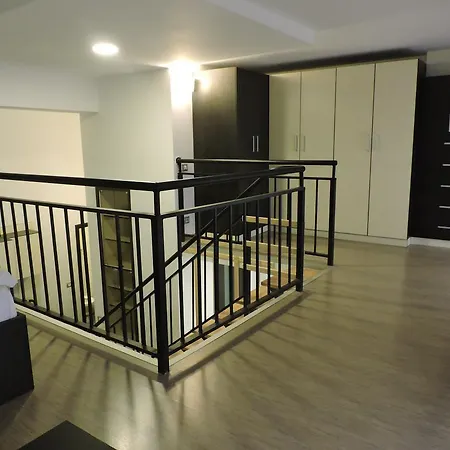 Twofloor Plopilor Apartmán